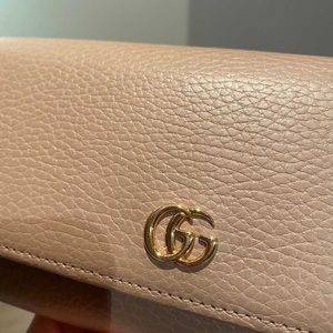 GG Marmont leather mini chain bag